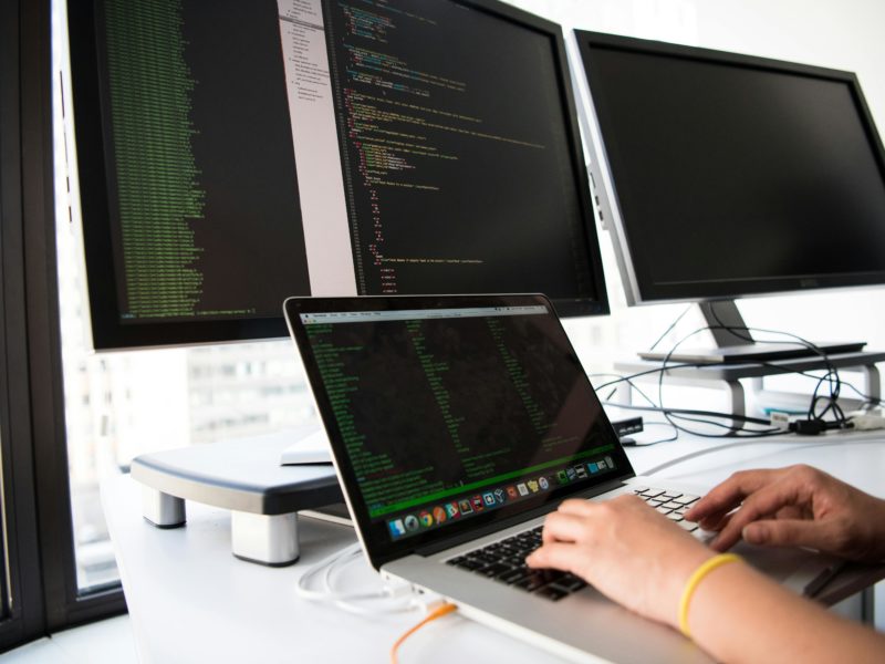 Accompagnement et expertise en informatique