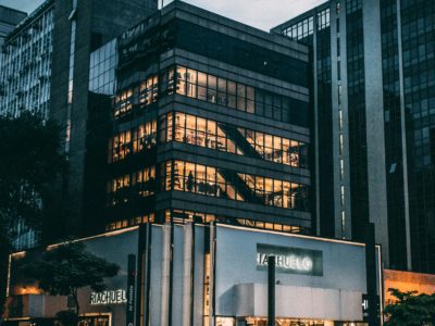 Promotion immobilière, aménagement foncier, marchands de biens